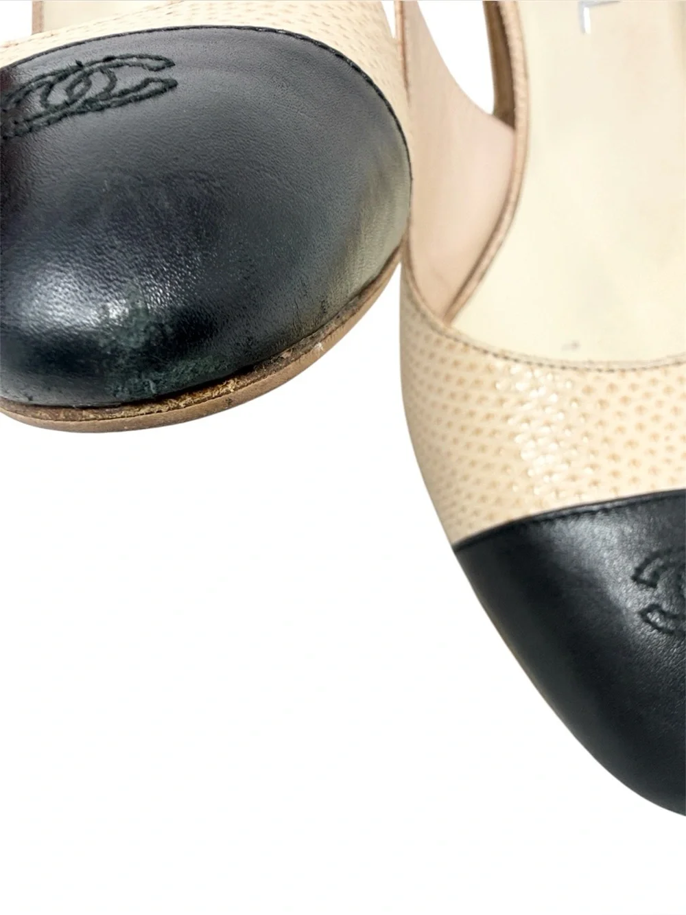 Chanel Cap Toe CC Rare Leather Lizard Slingback Beige Black Pumps Size 37.5